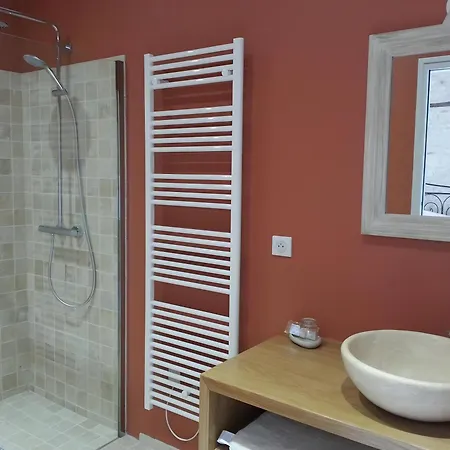 Bed & Breakfast Ferme De Berteille 3*