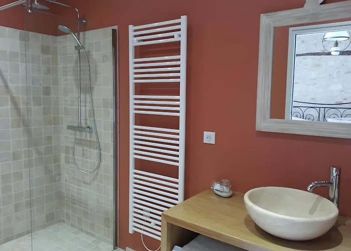 Bed & Breakfast Ferme De Berteille 3*